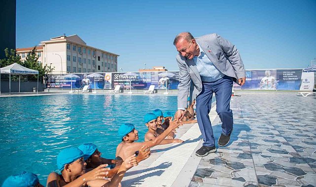 Sarıhamzalı Yüzme Havuzu'nda ilk kulaçlar atıldı