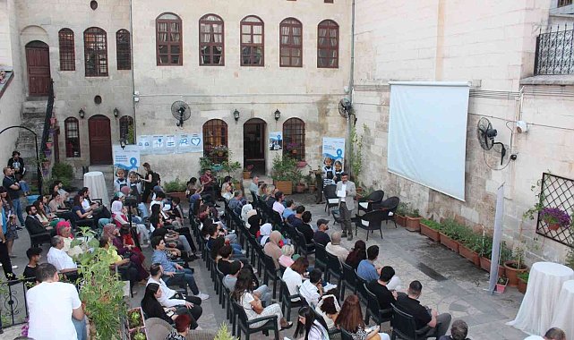 Savaş muhabiri Aral mülteci etkinliğine katıldı etkinliğine katıldı