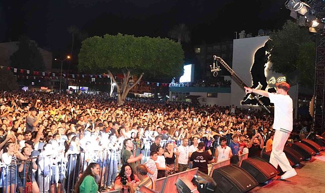 Sefo Silifke'de coşturdu