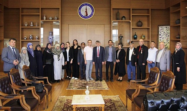 Şehit Aileleri ve Gazileri Derneğinden Rektör Uysal&#039;a ziyaret