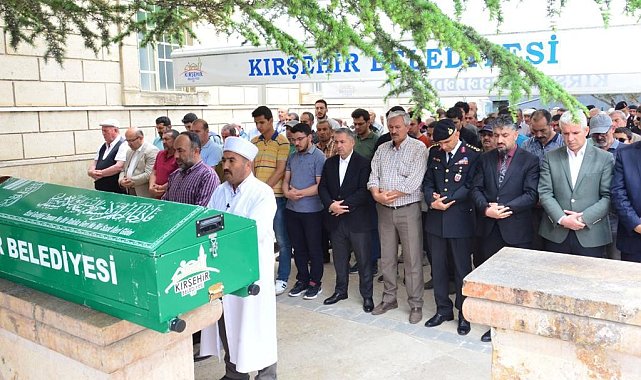 Şehit annesi son yolculuğuna uğurlandı