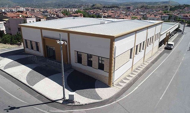 Selçuklu Mahallesi'nin çok özellikli pazar yeri ve sosyal tesisi açılıyor