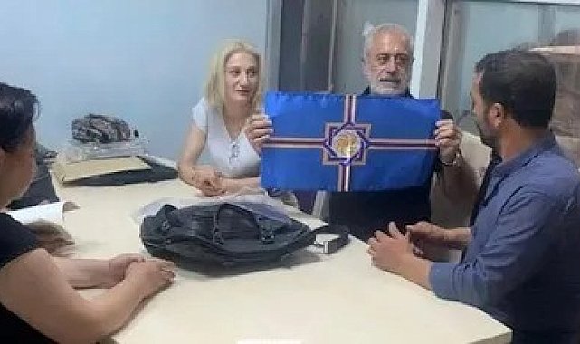 Serdar Ünsal, &quot;Sözde Batı Ermenistan Devlet Başkanı Türkiye&#039;de nasıl bayrak açar&quot;
