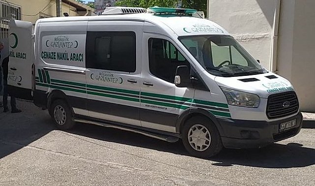 Serinlemek için Fırat Nehri'ne giren genç boğuldu