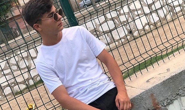 Serinlemek için girdiği çayda elektrik akımına kapılan çocuk hayatını kaybetti !