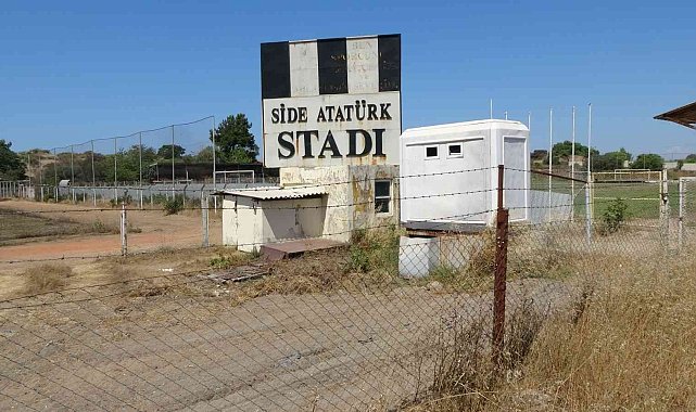 Side Atatürk Stadı bakıma alındı