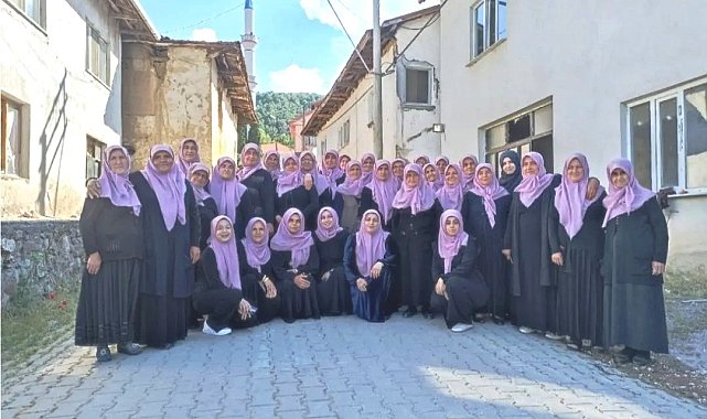 Simav Aksaz Kur'an Kursunda kapanış programı