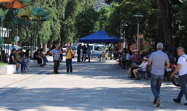 Sınavın ikinci gününde de manzara değişmedi