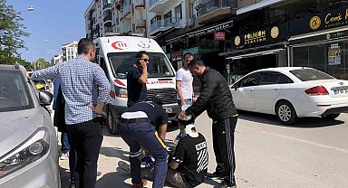 Sinop'ta motosikletten düşen kurye yaralandı