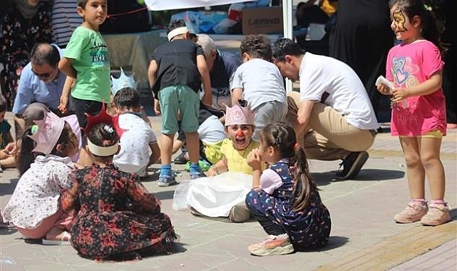 Sökeli minikler 'Kadim Oyunlar Çocuk Şenliği'nde bir araya geldi