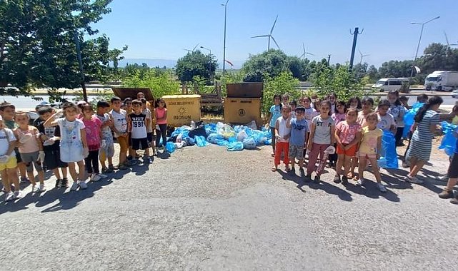 Sökeli öğrenciler çevre kirliliğine dikkat çekti