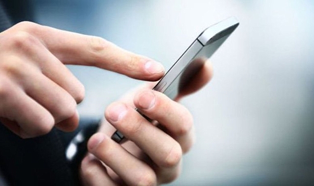 Sosyal medyada rezil olunca aldığını yerine bıraktı...