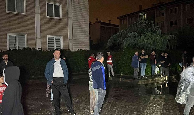 Su taşkını 1200 hanenin elektriğini kesti