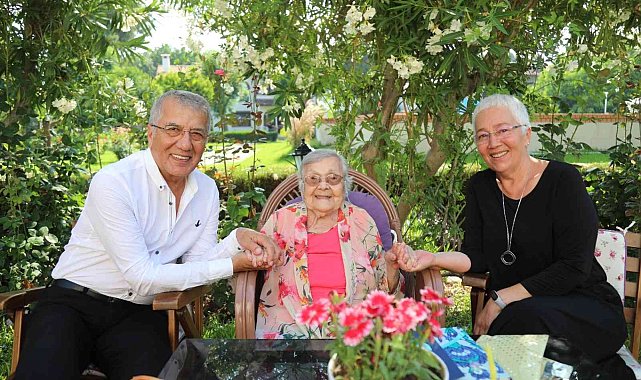 Sümerolog Muazzez İlmiye Çığ 109 yaşına girdi