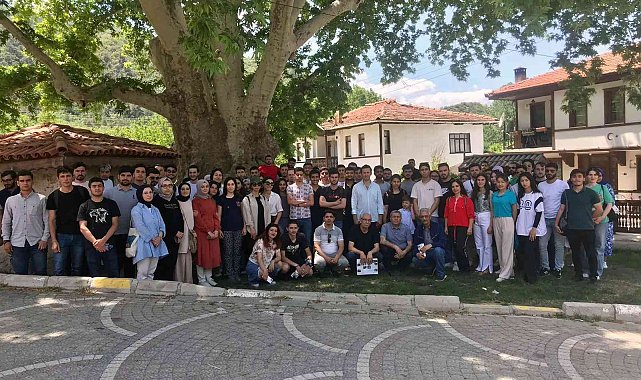 Taraklı&#039;da tarih ve doğanın tadını çıkardılar