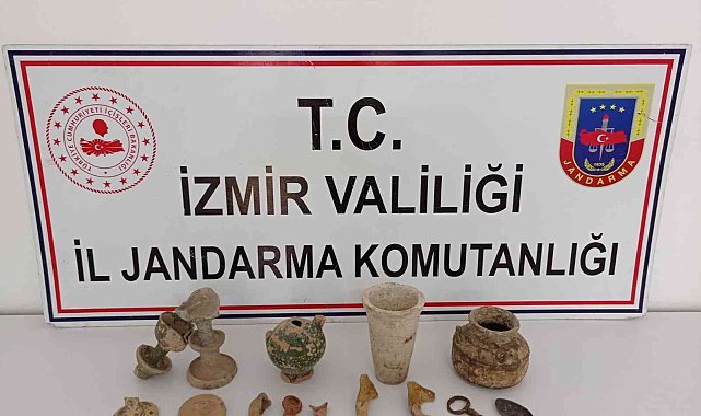 Tarihi eser kaçakçıları, jandarmaya yakalandı