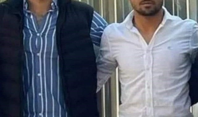 Tarsus&#039;ta 2 kişinin öldüğü yan bakma cinayetine 2 tutuklama