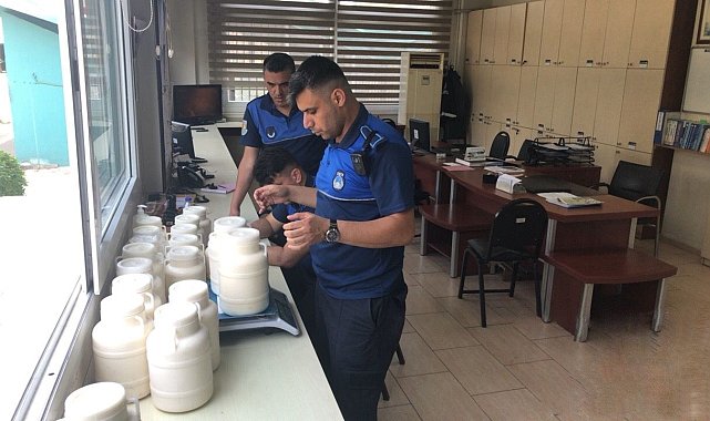 Tarsus&#039;ta sağlığa zararlı 447 kilogram peynir ele geçirildi