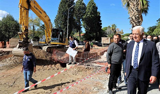 Taşhan Sitesi esnafı suya kavuşuyor