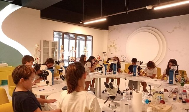 Tatil başladı Antalya Bilim Merkezinde yaz kampları başladı