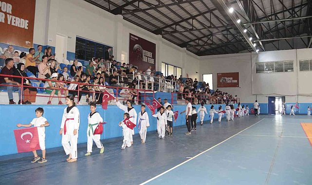 Tatvan&#039;da &#039;Yaz Spor Okulları&#039; start aldı