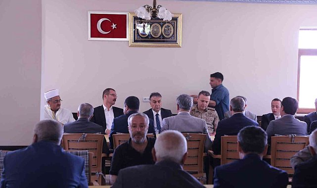 Tatvan'da şehitler için mevlit programı düzenlendi