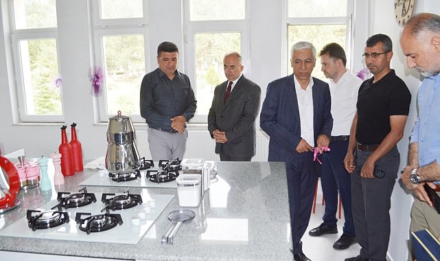 Tavşanlı Halk Eğitim Merkezi&#039;nde mutfak atölyesi açıldı