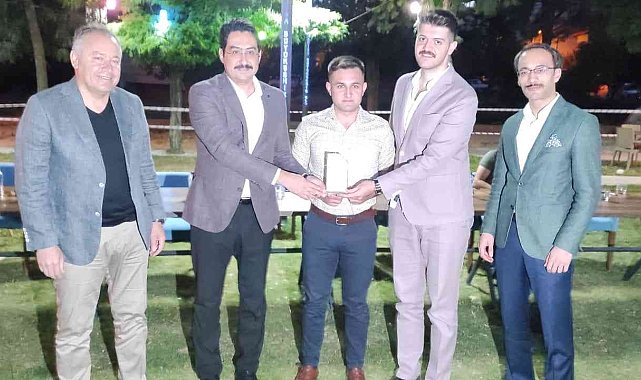 Tayini çıkan komutan ve müdürlere veda yemeği