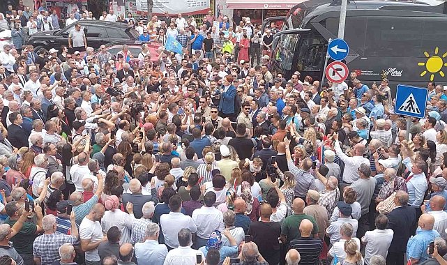 Tekirdağ'a gelen Akşener miting yaptı, esnafı ziyaret etti