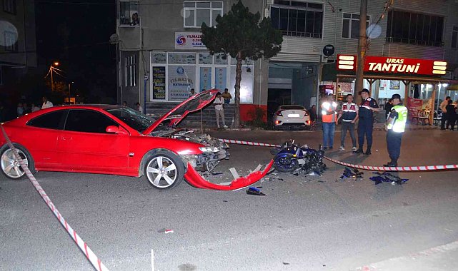 Tekirdağ'da 1'i ağır 2 kişinin yaralandığı korkunç kazada sürücü firar etti