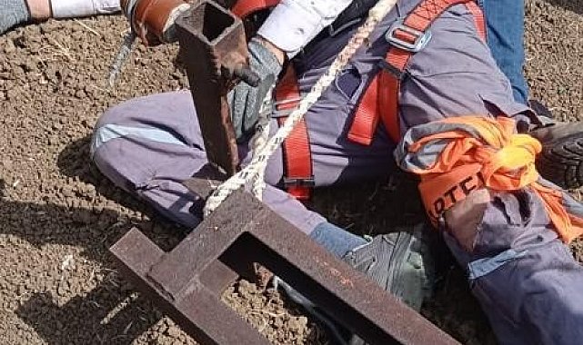 Tekirdağ&#039;da elektrik direğinden düşen işçi ağır yaralandı