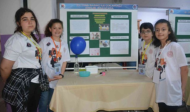 TEKNOFEST&#039;e katılan öğrencilerden bilim fuarı