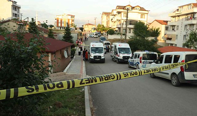 Telefonları açmayınca evine bakmaya gittiler, cesediyle karşılaştılar