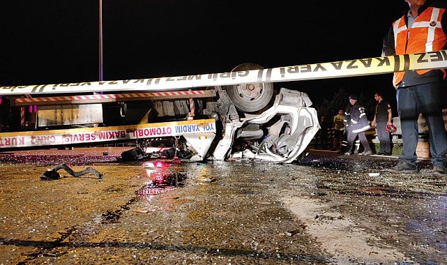 TEM Otoyolunda feci kaza: 1 kişi öldü, 2 kişi yaralandı