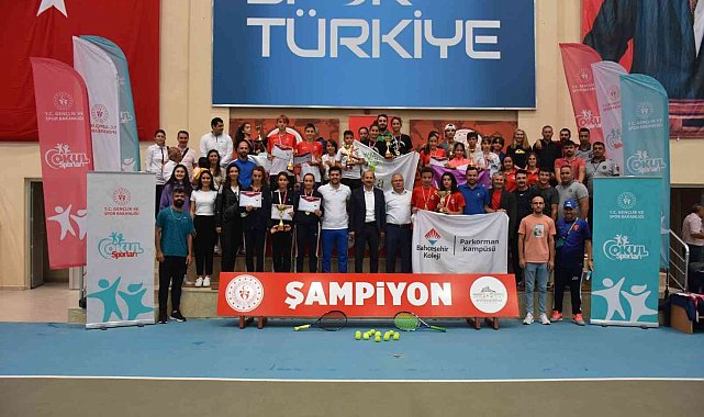 Tenis Yıldızlar Türkiye Birinciliği müsabakaları sona erdi