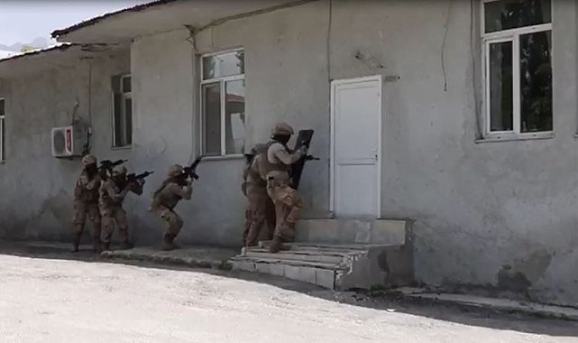 Terör örgütü mensuplarına finansal destek sağlayanlara operasyon: 11 gözaltı