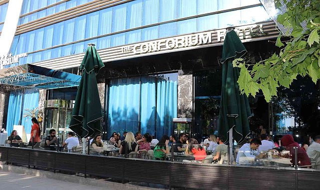 The Conforium Van Hotel gelen her misafirlerini en üst düzeyde ağırlıyor