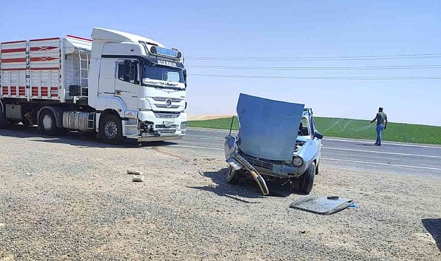 Tır ile otomobil çarpıştı: 2 yaralı