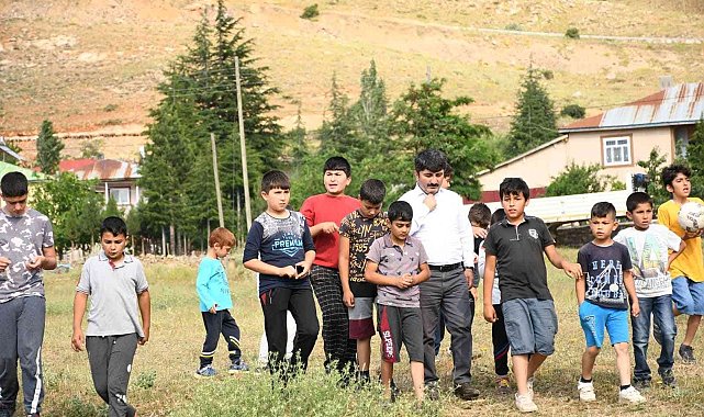 Tufanbeyli&#039;de çocuklar istedi, başkan çalışma başlattı