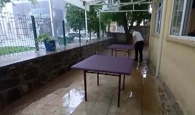 Tunceli'yi sağanak vurdu