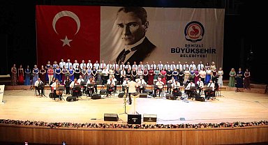 Türk Sanat Müziği Korosundan yılsonu konseri