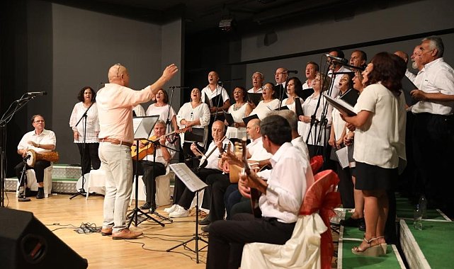 Türkiye'nin türküleri Didim'den yükselmeye devam ediyor