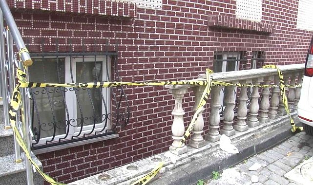 Ümraniye&#039;de kadın cinayeti: Tapu kavgasında eşini bıçakladı