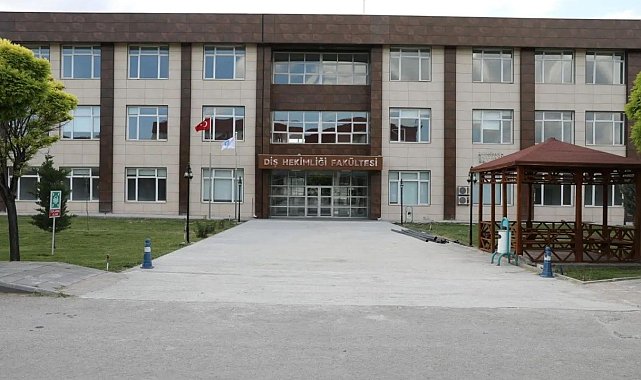 Üniversite Ağız ve Diş Sağlığı Merkezi Geçici Ruhsatını aldı