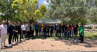 Üniversite öğrencilerinden ''Ormanlarımızı koruyalım'' etkinliği