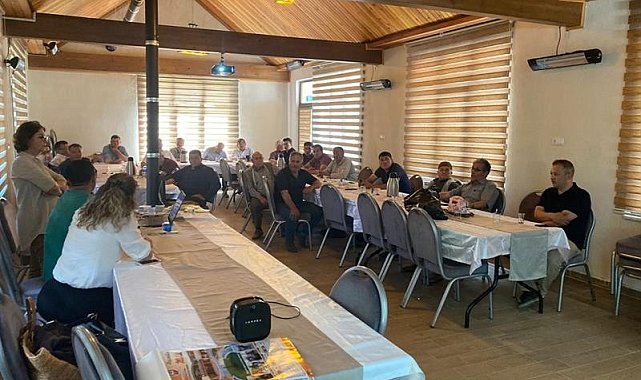 Üreticiler 'kestane gal arısı' zararlısına karşı bilgilendirildi