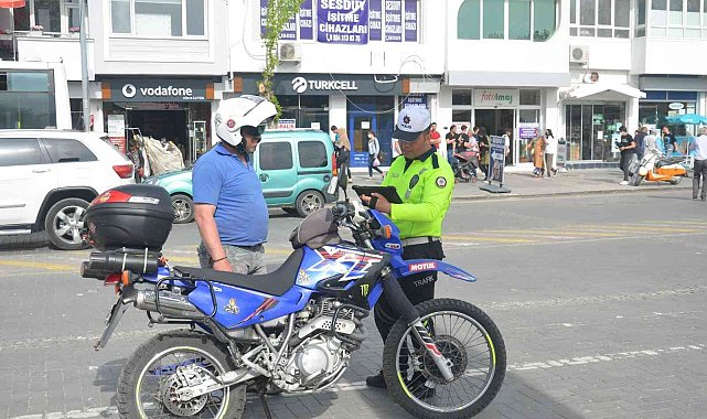 Uşak&#039;ta bin 471 sürücüye para cezası