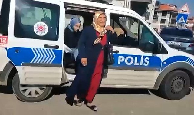 Uşak'ta polis ekipleri YKS'ye giren öğrenciler için seferber oldu
