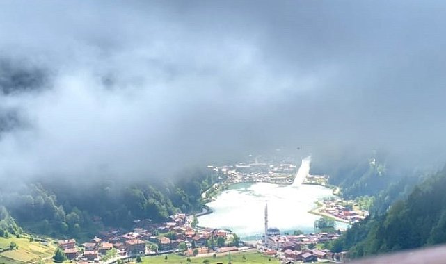Uzungöl'de bulutların dansı