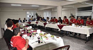 Vali Akkoyun: "Başarıyı getirecek olan imkandan ziyade cesaret ve yürektir"